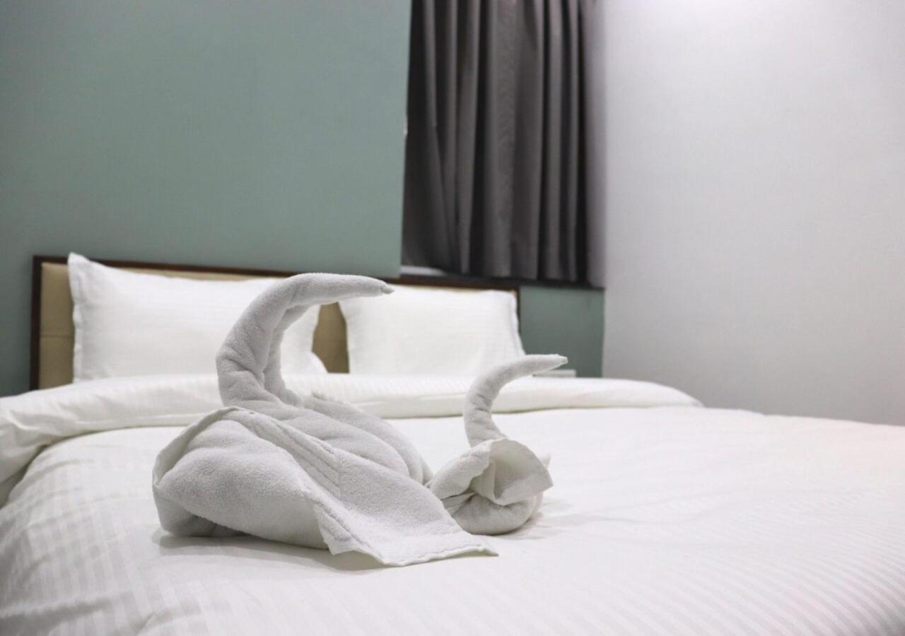 Sharman Suites Pune Dış mekan fotoğraf